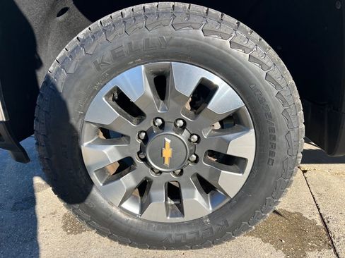 Certified 2024 Chevrolet Silverado 2500 LT image 26