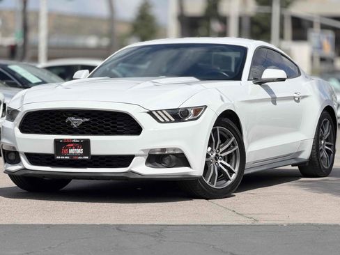 Used 2015 Ford Mustang Premium image 1