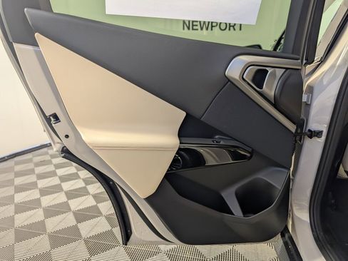 New 2026 BMW X3 xDrive30 w/ Premium Package image 17