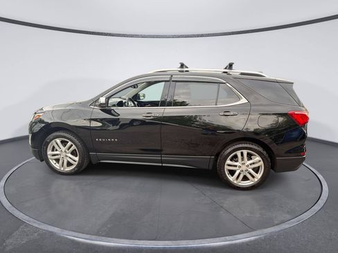 Used 2018 Chevrolet Equinox Premier AWD/4WD image 2