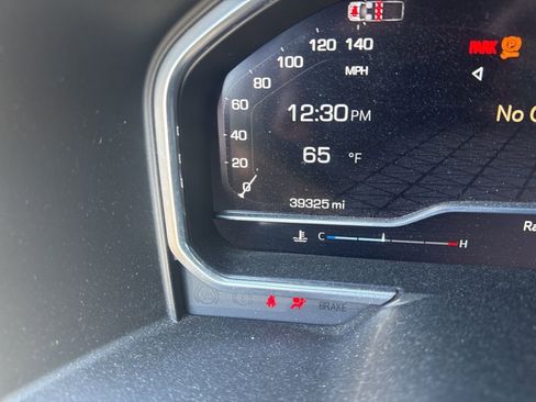 Used 2024 GMC Sierra 2500 AT4 w/ AT4 Premium Plus Package image 12