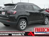New 2025 Jeep Compass Latitude image 5