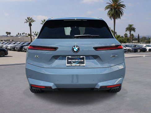 New 2026 BMW iX xDrive60 w/ Premium Package image 6