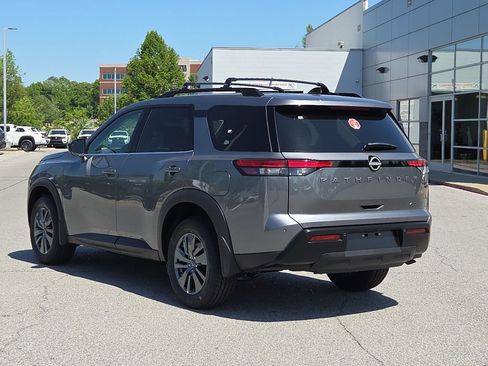 New 2026 Nissan Pathfinder SV AWD/4WD image 4