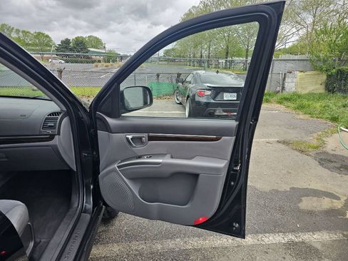 Used 2010 Hyundai Santa Fe SE image 26