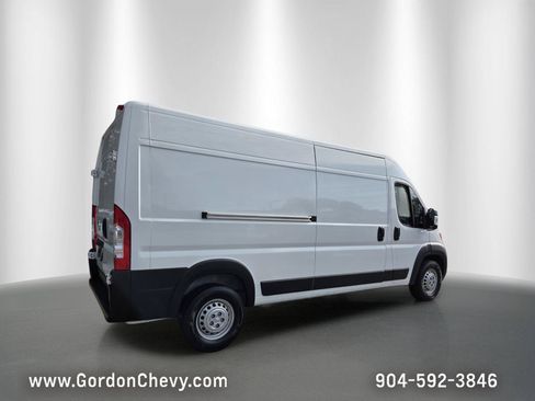 Used 2025 RAM ProMaster 2500 w/ Convenience Group FWD image 6