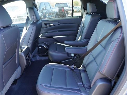 New 2026 Chevrolet Traverse Z71 image 11