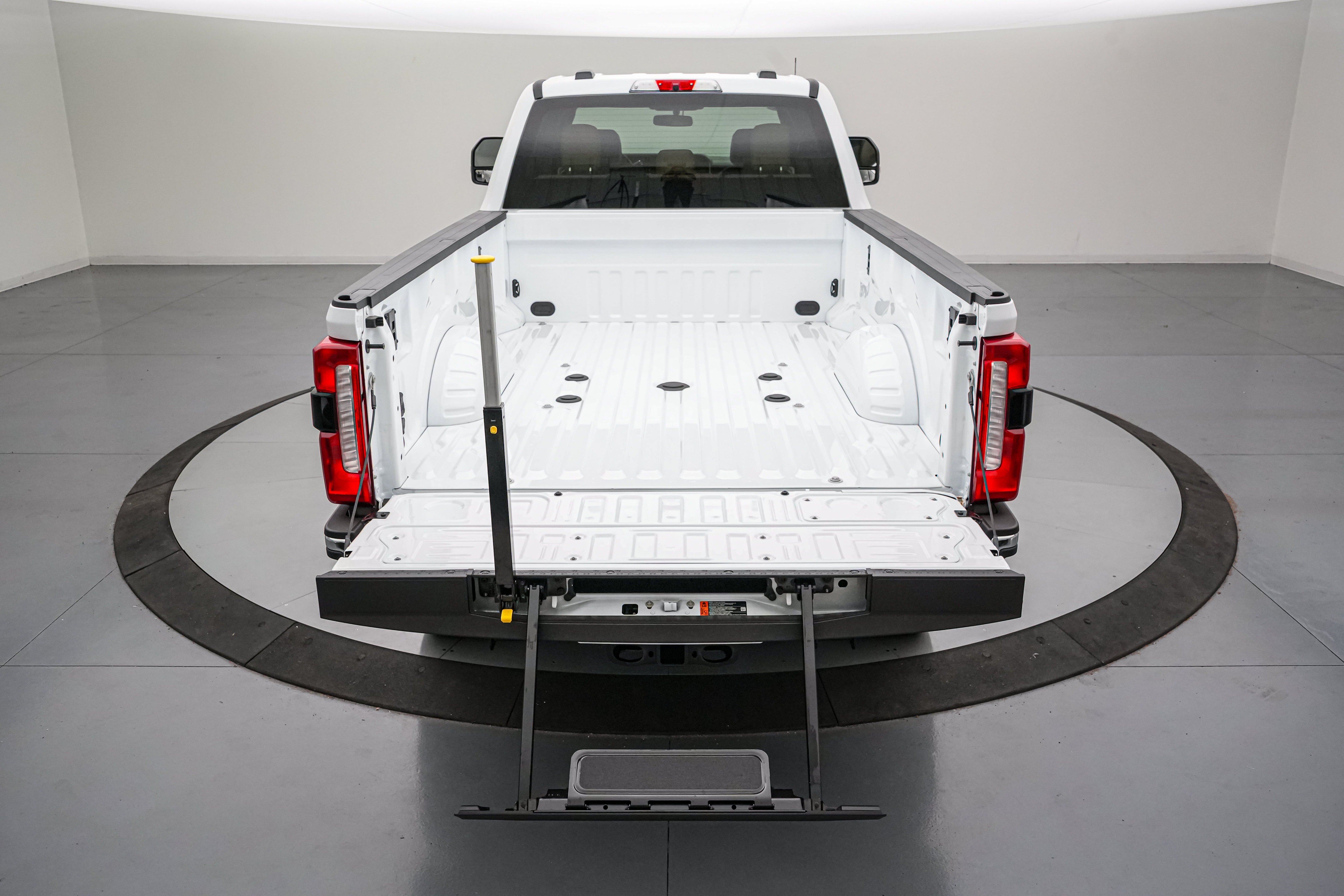New 2026 Ford F350 Lariat w/ Chrome Package AWD/4WD image 6