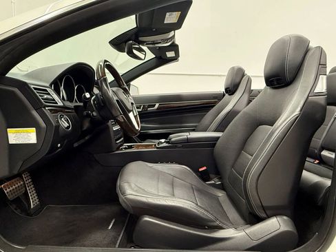 Used 2014 Mercedes-Benz E 550 Cabriolet image 21