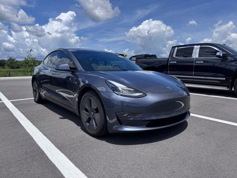 Used 2022 Tesla Model 3 Long Range AWD/4WD image 1