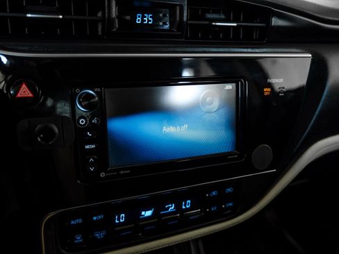 Used 2018 Toyota Corolla iM FWD image 22