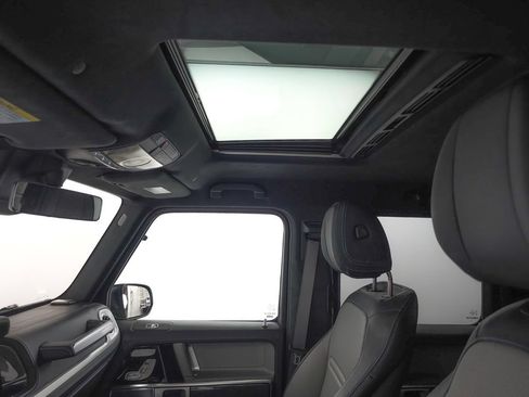 Used 2025 Mercedes-Benz G 580 w/ EQ Technology image 24