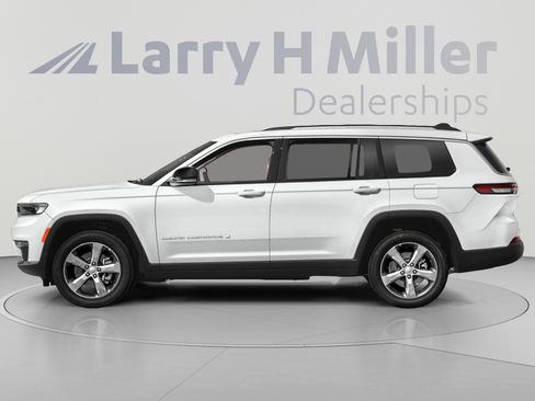 Used 2022 Jeep Grand Cherokee L Limited AWD/4WD image 3
