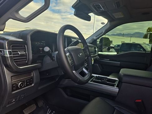 New 2025 Ford F350 Lariat w/ Lariat Ultimate Package image 11