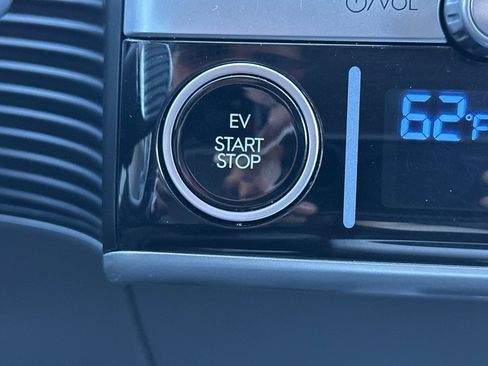 Used 2024 Hyundai Ioniq 5 SE image 26