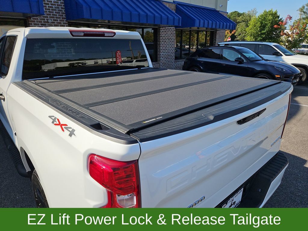 Used 2024 Chevrolet Silverado 1500 Custom AWD/4WD image 27