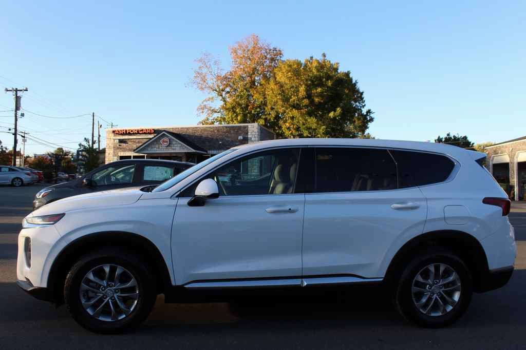 Used 2019 Hyundai Santa Fe SEL FWD image 9