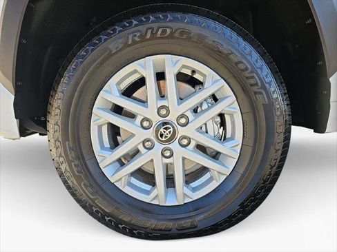 Certified 2026 Toyota Tundra SR5 AWD/4WD image 23