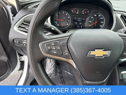 Used 2024 Chevrolet Malibu LT FWD image 22