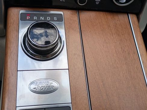 Used 2018 Land Rover Range Rover HSE AWD/4WD image 13