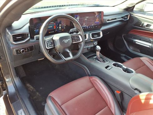 Used 2024 Ford Mustang GT Premium image 11