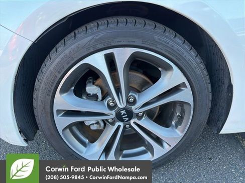 Used 2016 Kia Forte EX w/ EX Premium Package image 9