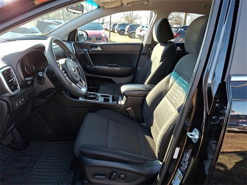 Certified 2022 Kia Sportage LX w/ LX AWD Value Edition Package image 12