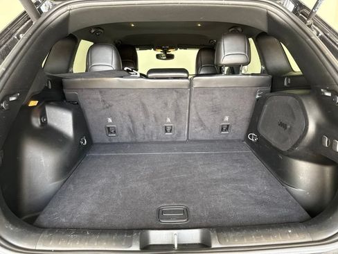 Used 2019 Jeep Cherokee High Altitude AWD/4WD image 8
