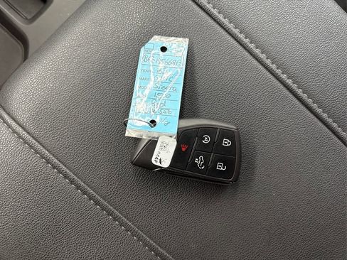 Used 2023 GMC Sierra 1500 Elevation w/ Preferred Package image 37