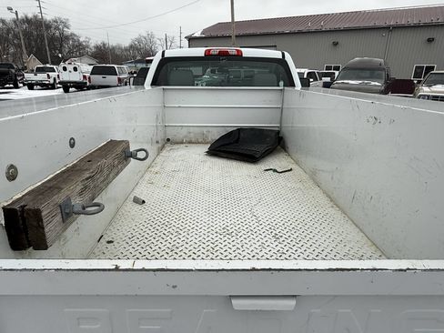 Used 2018 Chevrolet Silverado 2500 W/T w/ WT Fleet Convenience Package image 5