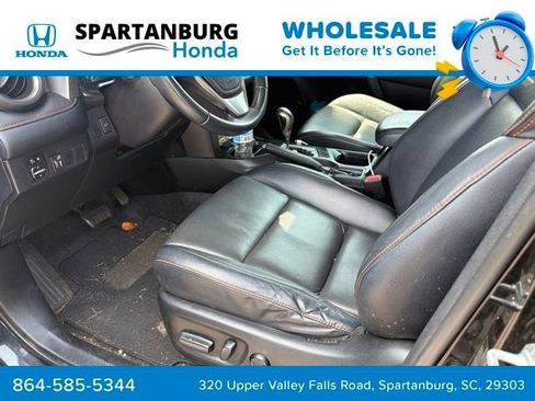 Used 2016 Toyota RAV4 SE FWD image 10