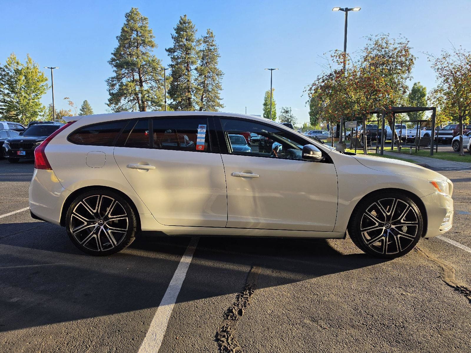 Used 2018 Volvo V60 T6 Polestar AWD/4WD image 7