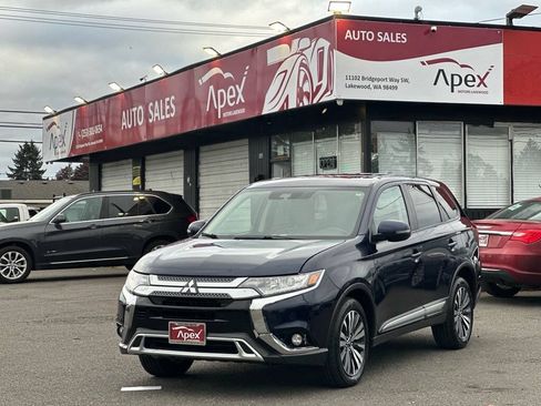Used 2020 Mitsubishi Outlander SE AWD/4WD image 2