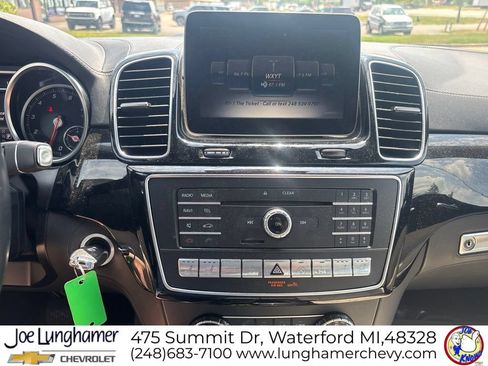 Used 2017 Mercedes-Benz GLS 550 4MATIC image 13