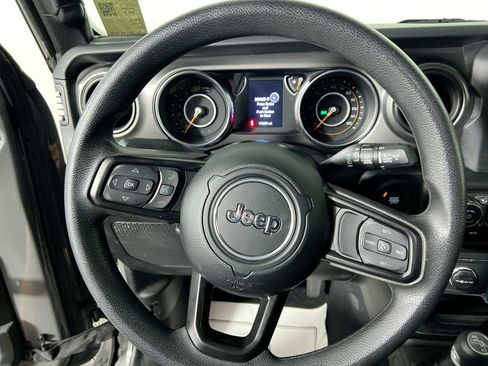 Used 2023 Jeep Wrangler Unlimited Sport AWD/4WD image 15