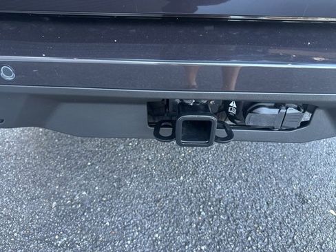 New 2025 Ford Expedition Active image 31