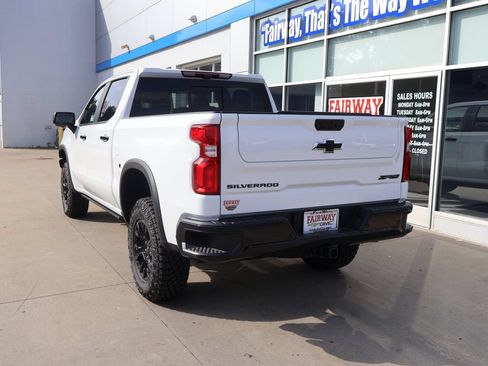 New 2026 Chevrolet Silverado 1500 ZR2 w/ Dark Appearance Package AWD/4WD image 8