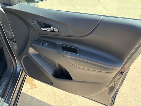 Used 2020 Chevrolet Equinox Premier FWD image 20