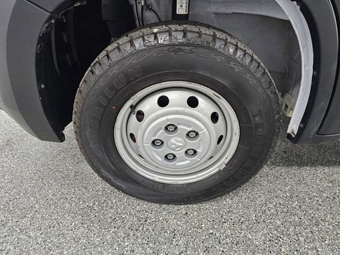 Used 2023 RAM ProMaster 2500 FWD image 10