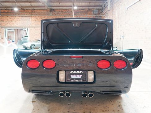 Used 2002 Chevrolet Corvette Z06 w/ Memory Pkg RWD image 33