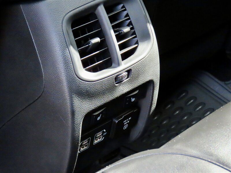 Used 2021 Jeep Cherokee Limited w/ Elite Package FWD image 16