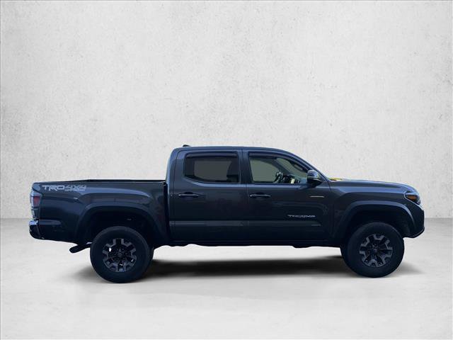 Used 2020 Toyota Tacoma TRD Off-Road AWD/4WD image 4