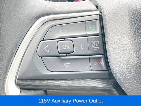 Used 2025 Jeep Grand Cherokee Laredo X w/ Luxury Tech Group I AWD/4WD image 19