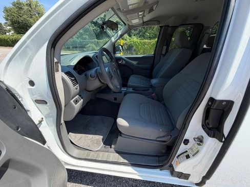 Used 2019 Nissan Frontier S RWD image 22