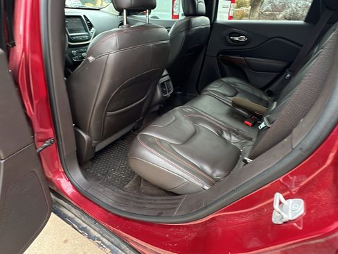 Used 2014 Jeep Cherokee Trailhawk w/ Technology Group image 25