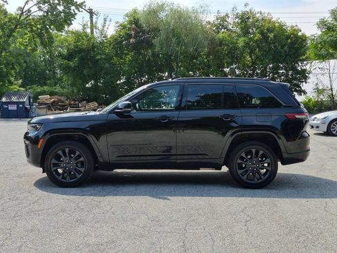 Used 2026 Jeep Grand Cherokee Limited AWD/4WD image 9
