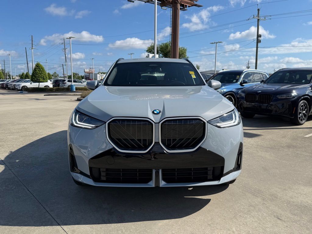 Certified 2026 BMW X3 xDrive30i w/ M Sport Package AWD/4WD image 4