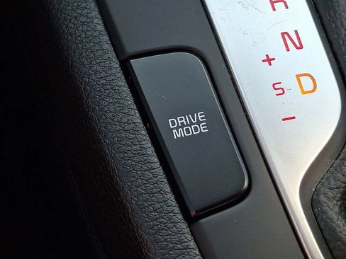 Certified 2023 Kia Forte LXS FWD image 24
