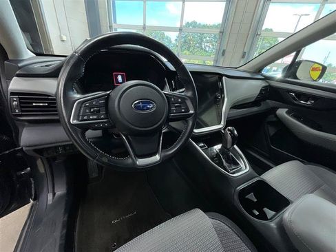 Used 2023 Subaru Outback Premium AWD/4WD image 13