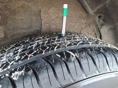 Used 2014 Toyota RAV4 XLE image 11